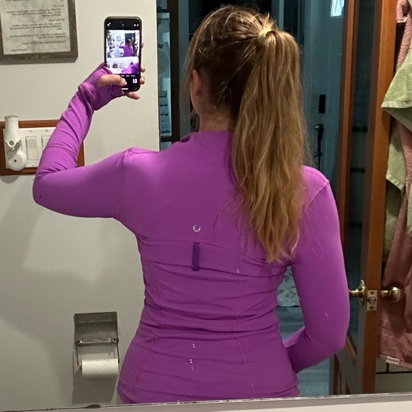 Lululemon full-zip Magenta - Picture 6 of 8
